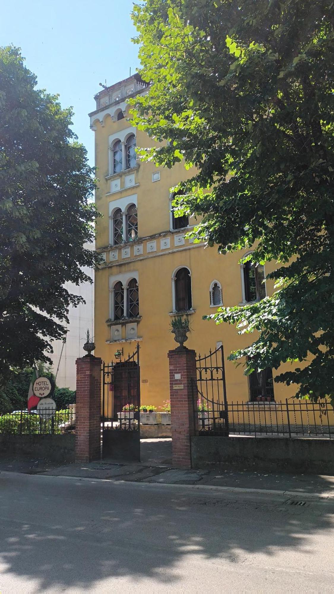 Hotel Europa Perugia Ngoại thất bức ảnh