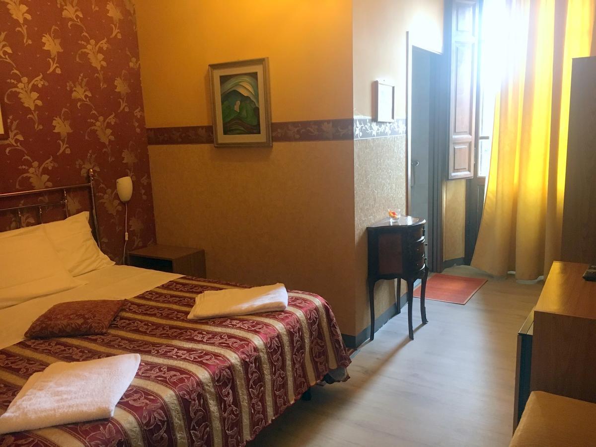 Hotel Europa Perugia Ngoại thất bức ảnh