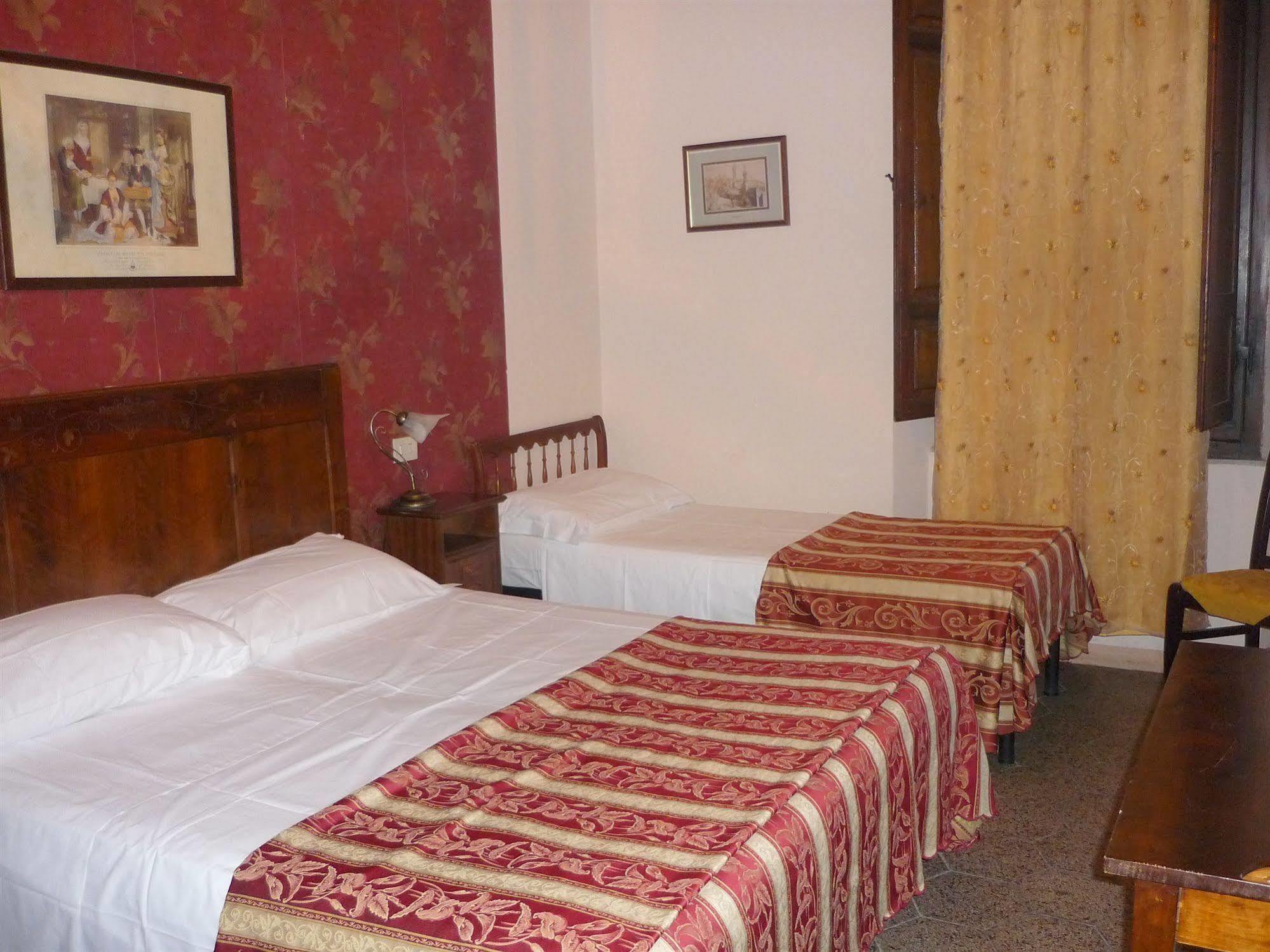 Hotel Europa Perugia Ngoại thất bức ảnh